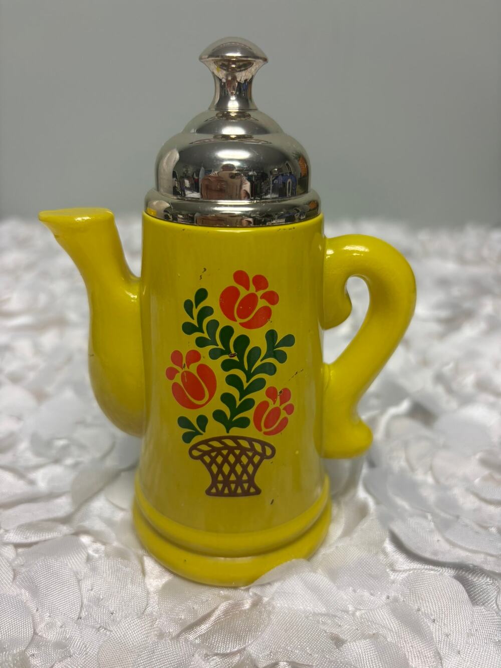Vintage 1970s Avon Koffee Klatch Yellow Coffee Pot Decanter Bottle MCM